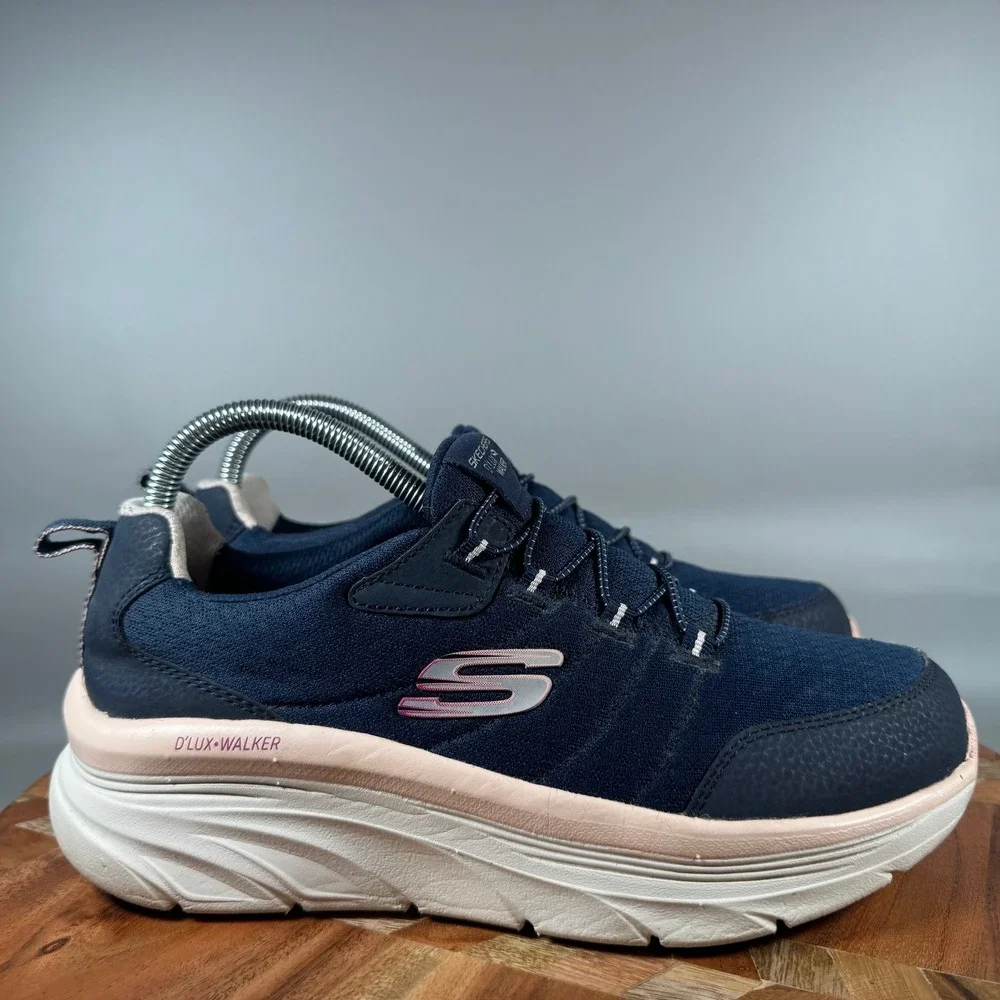 Skechers DLux Walker Womens 8 Navy Relaxed Fit Memory Foam Sneakers 179158BJ